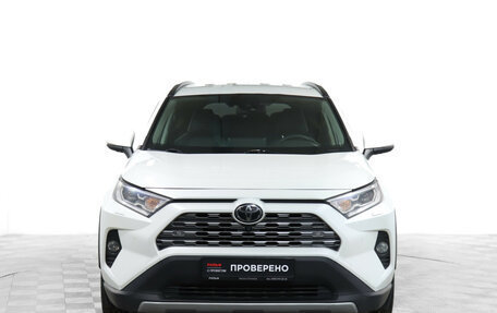 Toyota RAV4, 2019 год, 3 000 000 рублей, 2 фотография
