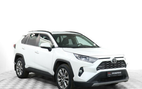Toyota RAV4, 2019 год, 3 000 000 рублей, 3 фотография