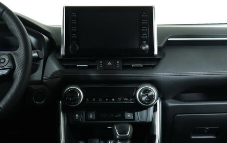 Toyota RAV4, 2019 год, 3 000 000 рублей, 14 фотография