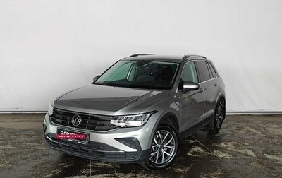 Volkswagen Tiguan II, 2021 год, 3 885 000 рублей, 1 фотография