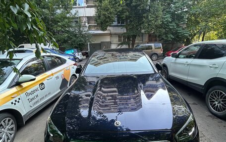 Mercedes-Benz E-Класс, 2021 год, 4 500 000 рублей, 2 фотография