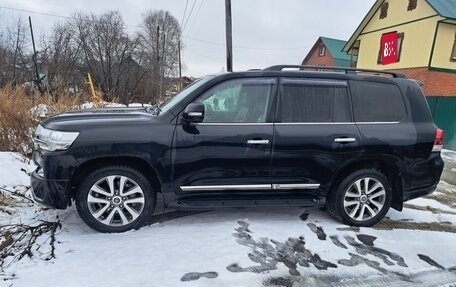 Toyota Land Cruiser 200, 2016 год, 4 800 000 рублей, 4 фотография