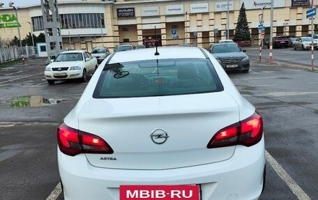 Opel Astra J, 2013 год, 1 100 000 рублей, 4 фотография