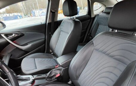 Opel Astra J, 2013 год, 1 100 000 рублей, 13 фотография