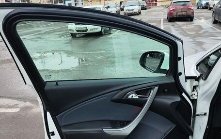 Opel Astra J, 2013 год, 1 100 000 рублей, 19 фотография