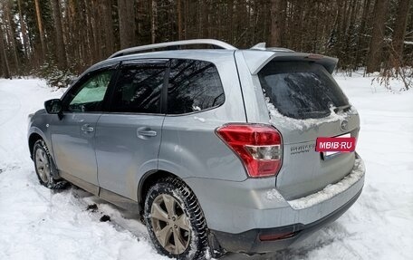 Subaru Forester, 2015 год, 1 890 000 рублей, 6 фотография