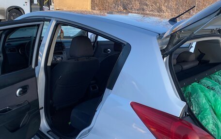 Nissan Tiida, 2007 год, 750 000 рублей, 11 фотография