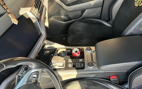 Volkswagen Touareg III, 2018 год, 6 000 000 рублей, 15 фотография