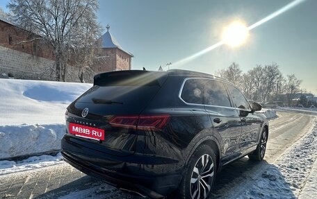 Volkswagen Touareg III, 2018 год, 6 000 000 рублей, 13 фотография