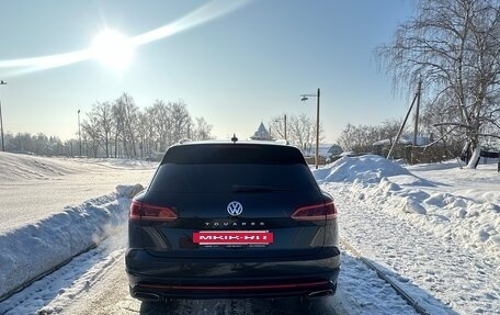 Volkswagen Touareg III, 2018 год, 6 000 000 рублей, 9 фотография