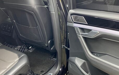 Volkswagen Touareg III, 2018 год, 6 000 000 рублей, 24 фотография