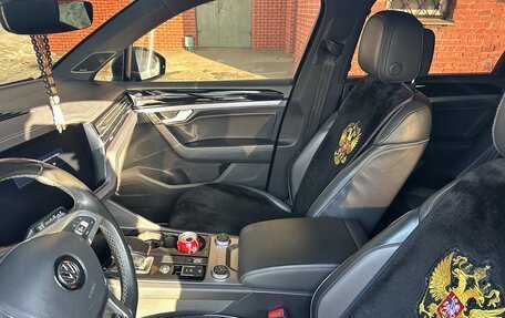 Volkswagen Touareg III, 2018 год, 6 000 000 рублей, 27 фотография