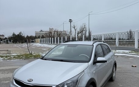 KIA Rio IV, 2018 год, 1 400 000 рублей, 2 фотография