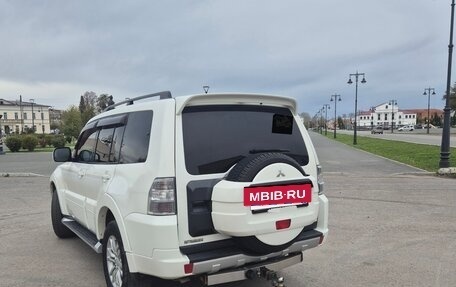 Mitsubishi Pajero IV, 2013 год, 1 999 000 рублей, 15 фотография