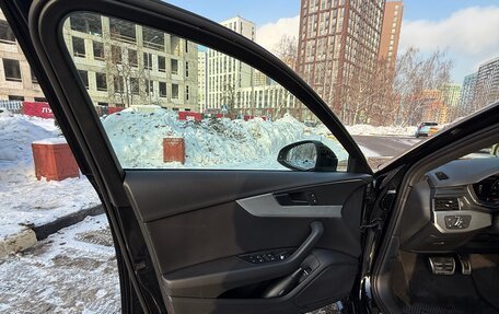 Audi A4, 2018 год, 2 200 000 рублей, 11 фотография