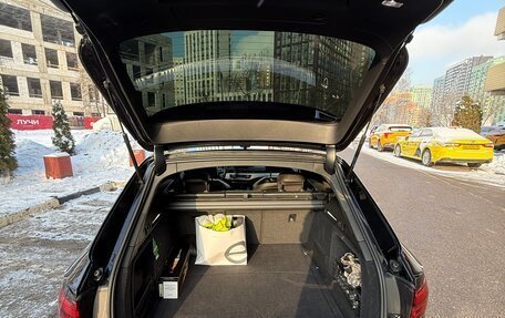 Audi A4, 2018 год, 2 200 000 рублей, 15 фотография