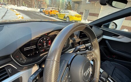 Audi A4, 2018 год, 2 200 000 рублей, 14 фотография