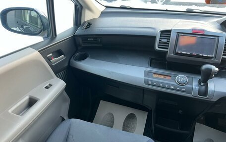 Honda Freed I, 2010 год, 1 179 000 рублей, 14 фотография