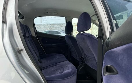 Peugeot 206, 2003 год, 340 000 рублей, 14 фотография