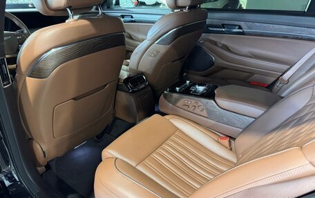 Genesis G90 I рестайлинг, 2020 год, 3 790 000 рублей, 26 фотография