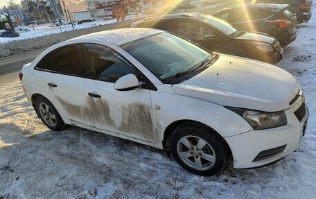 Chevrolet Cruze II, 2011 год, 500 000 рублей, 2 фотография