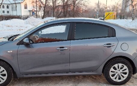 KIA Rio IV, 2018 год, 1 500 000 рублей, 5 фотография