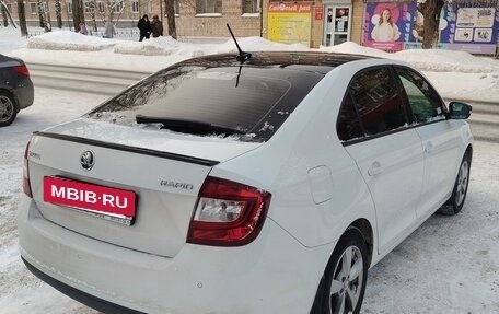 Skoda Rapid I, 2018 год, 1 300 000 рублей, 4 фотография
