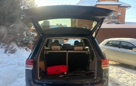 Volkswagen Teramont I, 2021 год, 4 200 000 рублей, 11 фотография