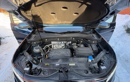 Volkswagen Teramont I, 2021 год, 4 200 000 рублей, 18 фотография