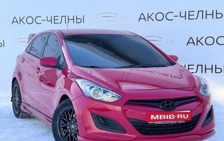 Hyundai i30 II рестайлинг, 2012 год, 950 000 рублей, 3 фотография