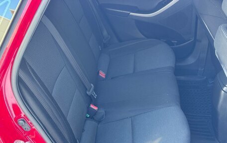 Hyundai i30 II рестайлинг, 2012 год, 950 000 рублей, 15 фотография