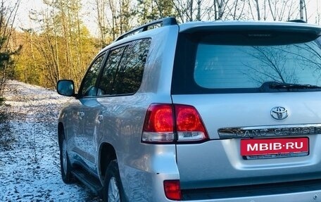 Toyota Land Cruiser 200, 2008 год, 2 350 000 рублей, 5 фотография