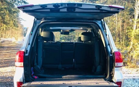 Toyota Land Cruiser 200, 2008 год, 2 350 000 рублей, 29 фотография