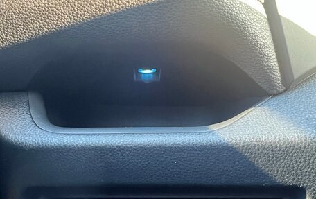 Toyota RAV4, 2021 год, 3 870 000 рублей, 11 фотография