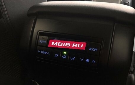 Toyota Land Cruiser Prado 150 рестайлинг 2, 2021 год, 5 950 000 рублей, 13 фотография