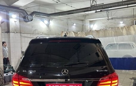 Mercedes-Benz GL-Класс, 2014 год, 2 550 000 рублей, 5 фотография