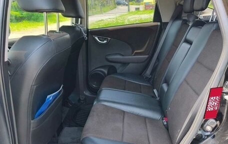 Honda Fit Shuttle I рестайлинг, 2013 год, 850 000 рублей, 6 фотография