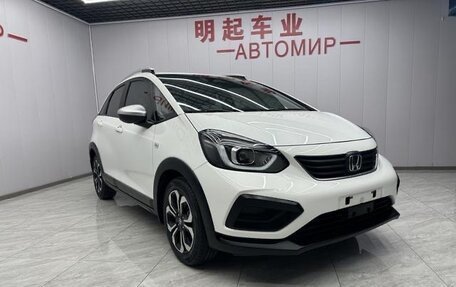 Honda Fit, 2021 год, 1 350 000 рублей, 2 фотография