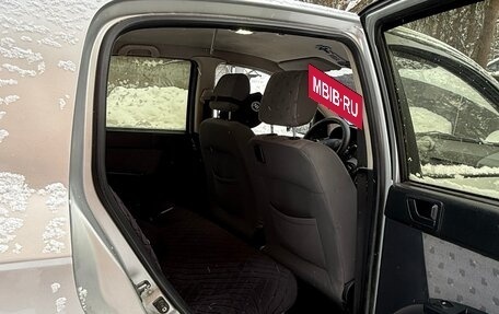 Hyundai Getz I рестайлинг, 2004 год, 300 000 рублей, 31 фотография