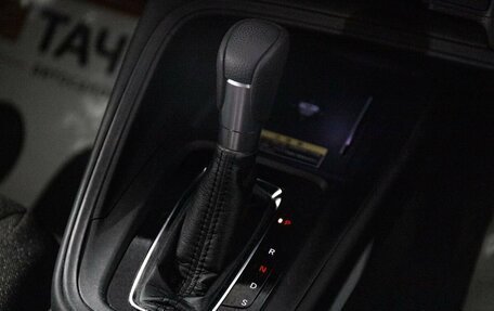 Honda Vezel, 2021 год, 2 075 000 рублей, 16 фотография