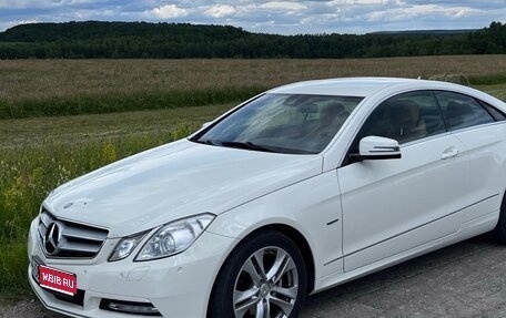 Mercedes-Benz E-Класс, 2011 год, 1 250 000 рублей, 1 фотография