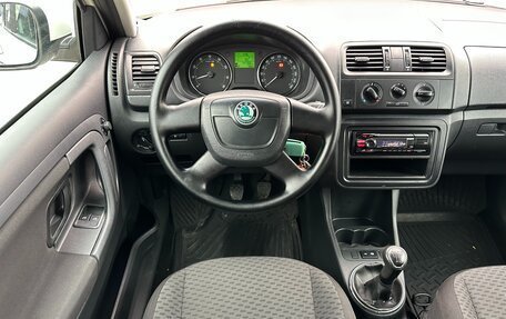 Skoda Fabia II, 2010 год, 597 000 рублей, 20 фотография