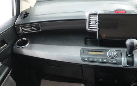 Honda Freed I, 2009 год, 1 049 000 рублей, 16 фотография