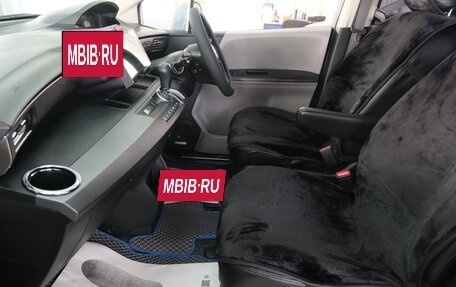 Honda Freed I, 2009 год, 1 049 000 рублей, 18 фотография