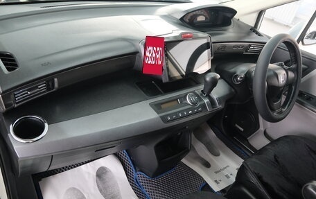 Honda Freed I, 2009 год, 1 049 000 рублей, 17 фотография