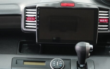 Honda Freed I, 2009 год, 1 049 000 рублей, 15 фотография