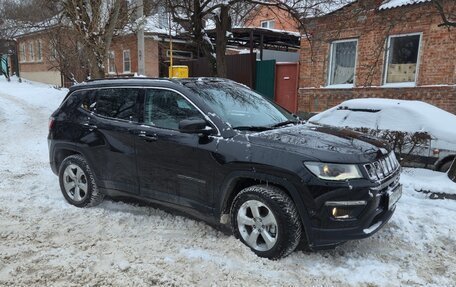 Jeep Compass II, 2020 год, 2 800 000 рублей, 2 фотография