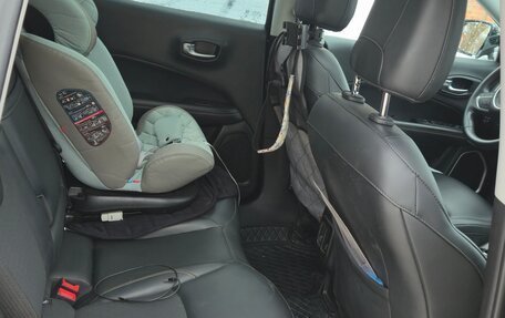 Jeep Compass II, 2020 год, 2 800 000 рублей, 14 фотография