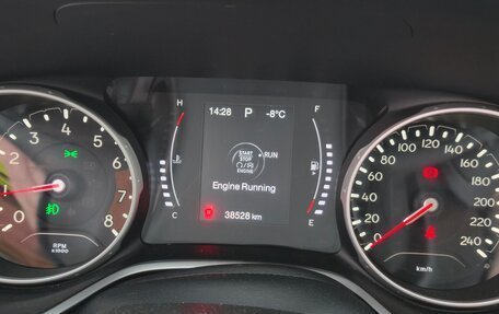 Jeep Compass II, 2020 год, 2 800 000 рублей, 20 фотография