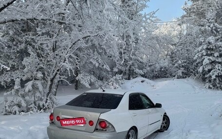 Toyota Altezza, 2001 год, 499 999 рублей, 7 фотография